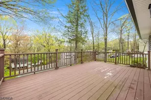 622 Succasunna Rd, Mount Arlington, NJ 07850 - Photo 29