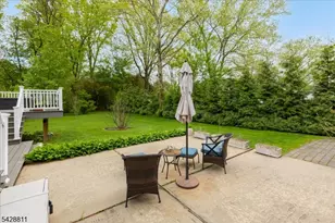 1075 Charles St, Mountainside, NJ 07092 - Photo 29