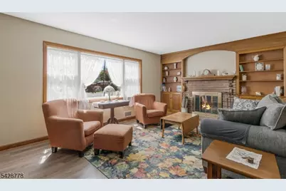 246 4th St, Dunellen, NJ 08812 - Photo 7