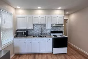 240 Chambers St, Phillipsburg, NJ 08865 - Photo 3