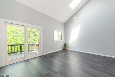 5 Gray Rock Dr #4, Vernon, NJ 07462 - Photo 5