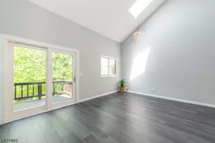 5 Gray Rock Dr, Vernon, NJ 07462 - Photo 5
