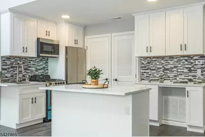 5 Gray Rock Dr #4, Vernon, NJ 07462 - Photo 1