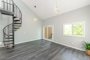 5 Gray Rock Dr, Vernon, NJ 07462 - Photo 7