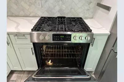 515-B Farview St #B, Ridgewood, NJ 07450 - Photo 11