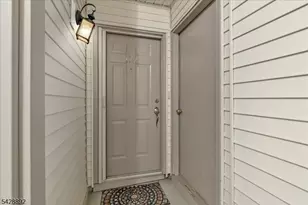 172 Potomac Dr, Bernards Township, NJ 07920 - Photo 25