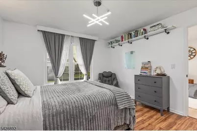 172 Potomac Dr, Bernards Township, NJ 07920 - Photo 19