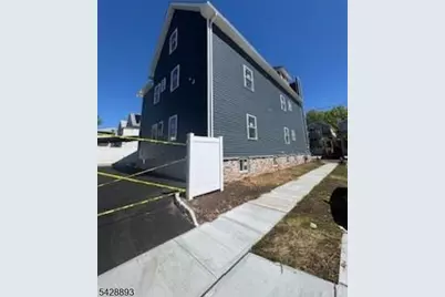 29 S Second St, Elizabeth, NJ 07206 - Photo 3