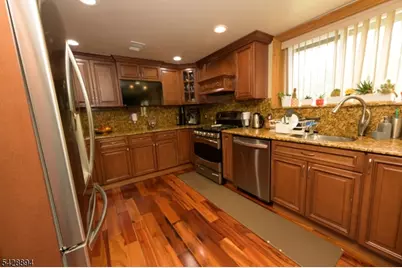 487 Macarthur Ave, Garfield, NJ 07026 - Photo 21