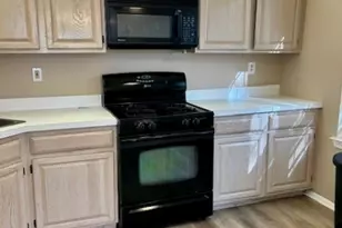 63 Gregory Ln, Franklin Township, NJ 08823 - Photo 7