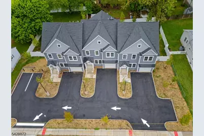 8 Travers Ave, Edison, NJ 08817 - Photo 1