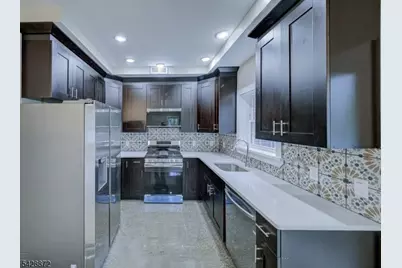 8 Travers Ave, Edison, NJ 08817 - Photo 5