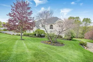6 Wolfe Run Ct, Washington Township, NJ 07853 - Photo 37