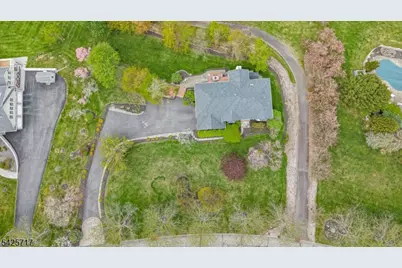 6 Wolfe Run Ct, Washington Township, NJ 07853 - Photo 39