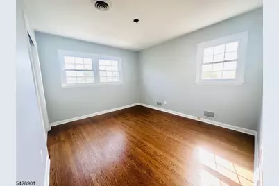 43 Bender Dr, Clifton, NJ 07013 - Photo 13
