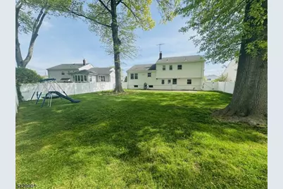 43 Bender Dr, Clifton, NJ 07013 - Photo 23