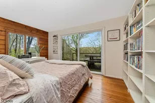 351 E Lakeshore Dr, Vernon, NJ 07422 - Photo 15