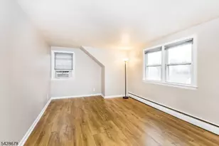 76 Personette Ave, Verona, NJ 07044 - Photo 3