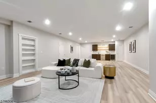 333 Harrison St, Paramus, NJ 07652 - Photo 39