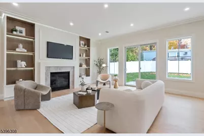 333 Harrison St, Paramus, NJ 07652 - Photo 11