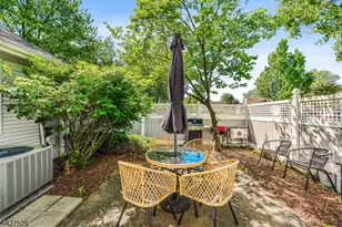 53G Winthrop Rd, Monroe Township, NJ 08831 - Photo 3