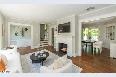 19 Carolin Rd, Montclair, NJ 07043 - Photo 9