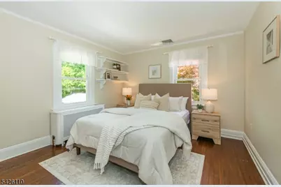 19 Carolin Rd, Montclair, NJ 07043 - Photo 19