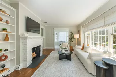19 Carolin Rd, Montclair, NJ 07043 - Photo 5