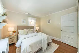19 Carolin Rd, Montclair, NJ 07043 - Photo 21