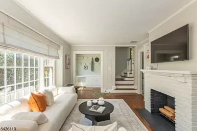 19 Carolin Rd, Montclair, NJ 07043 - Photo 7