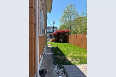 511 E 2nd St, Bound Brook, NJ 08805 - Photo 13