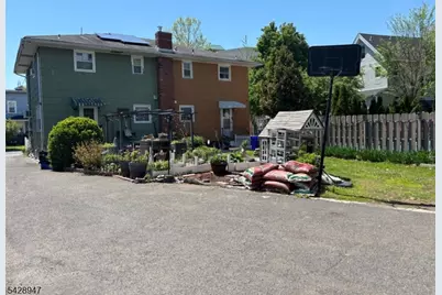 511 E 2nd St, Bound Brook, NJ 08805 - Photo 3