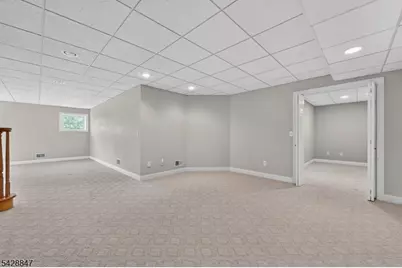 1393 Mallard Dr, Bridgewater, NJ 08836 - Photo 35
