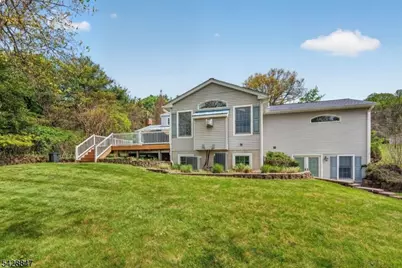 1393 Mallard Dr, Bridgewater, NJ 08836 - Photo 5