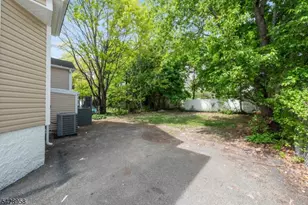 55 Kenmore Ave, Newark, NJ 07106 - Photo 3