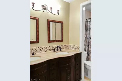 111 Autumn Ridge Rd, Bedminster Township, NJ 07921 - Photo 9