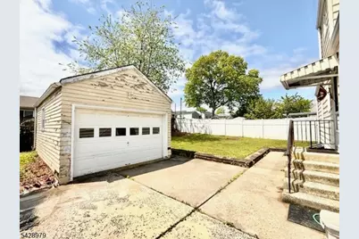 8 Blake Ave, Franklin Township, NJ 08873 - Photo 5