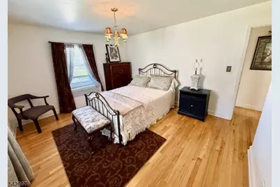 8 Blake Ave, Franklin Township, NJ 08873 - Photo 9