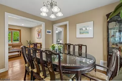 85 Irving Ave, Livingston, NJ 07039 - Photo 7