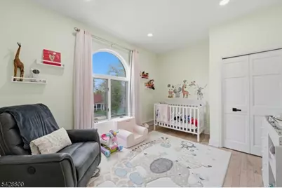 26 Madison Ave, Hasbrouck Heights, NJ 07604 - Photo 17