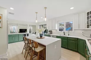 26 Madison Ave, Hasbrouck Heights, NJ 07604 - Photo 9