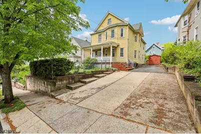 50 Preston St, Ridgefield, NJ 07660 - Photo 1