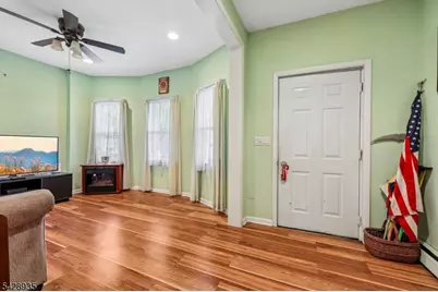 50 Preston St, Ridgefield, NJ 07660 - Photo 7