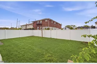 1109 Essex Ave, Linden, NJ 07036 - Photo 29