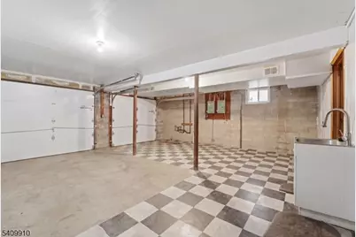 1109 Essex Ave, Linden, NJ 07036 - Photo 27