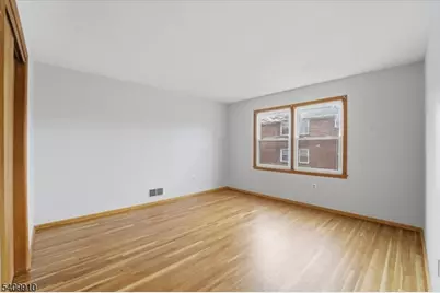1109 Essex Ave, Linden, NJ 07036 - Photo 15