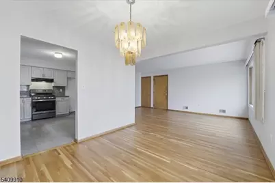 1109 Essex Ave, Linden, NJ 07036 - Photo 9