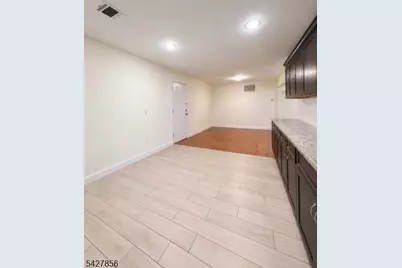 1084 Elizabeth Ave #2B, Elizabeth, NJ 07201 - Photo 3