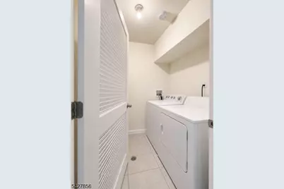 1084 Elizabeth Ave #2B, Elizabeth, NJ 07201 - Photo 11