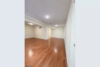 1084 Elizabeth Ave #2B, Elizabeth, NJ 07201 - Photo 5
